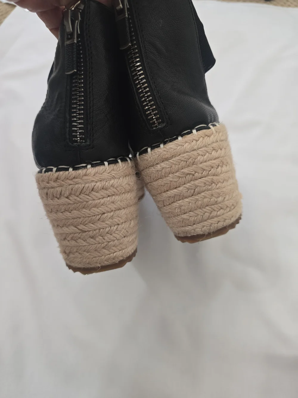 Eileen Fisher chic black